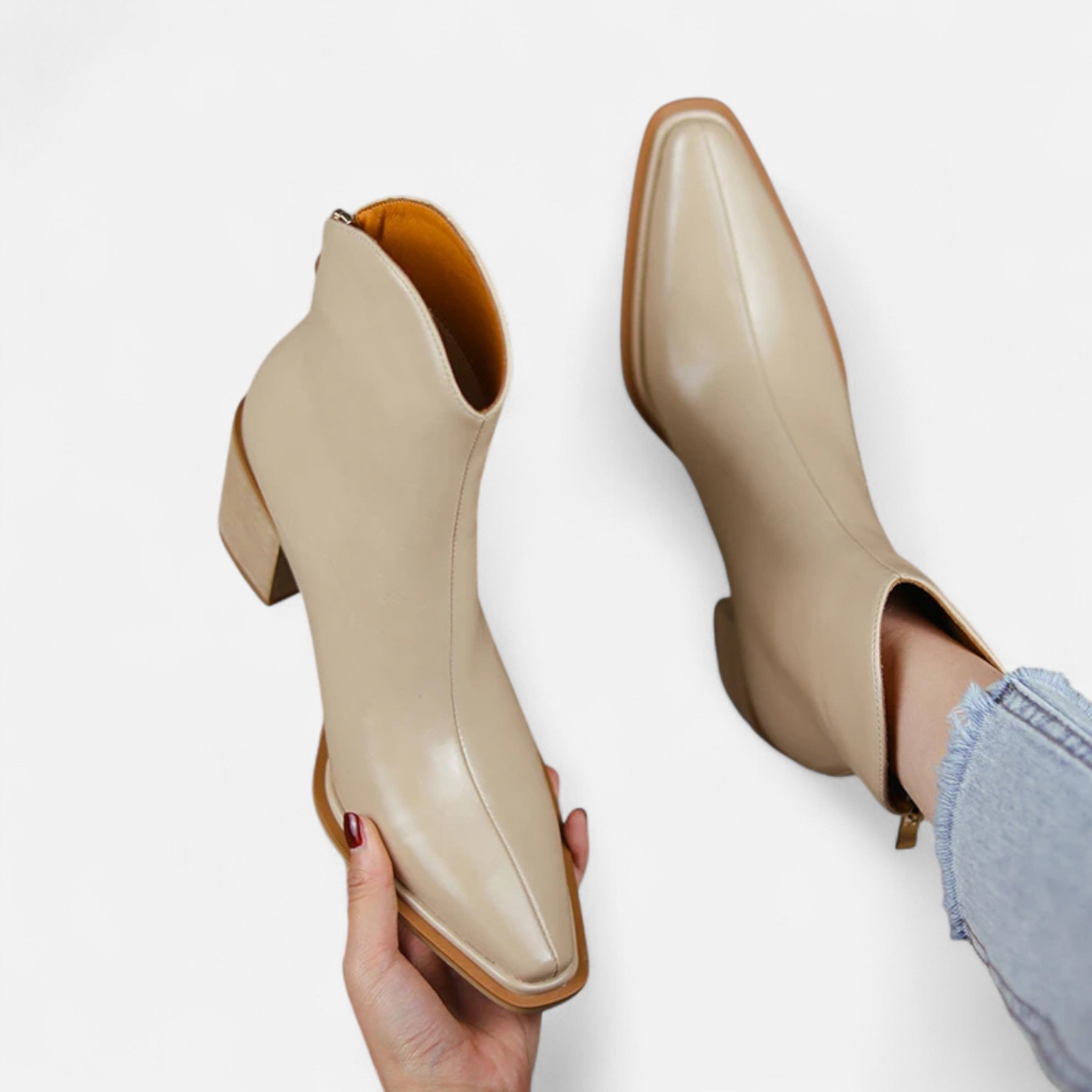 Women's Elegant Leather Heel Boots