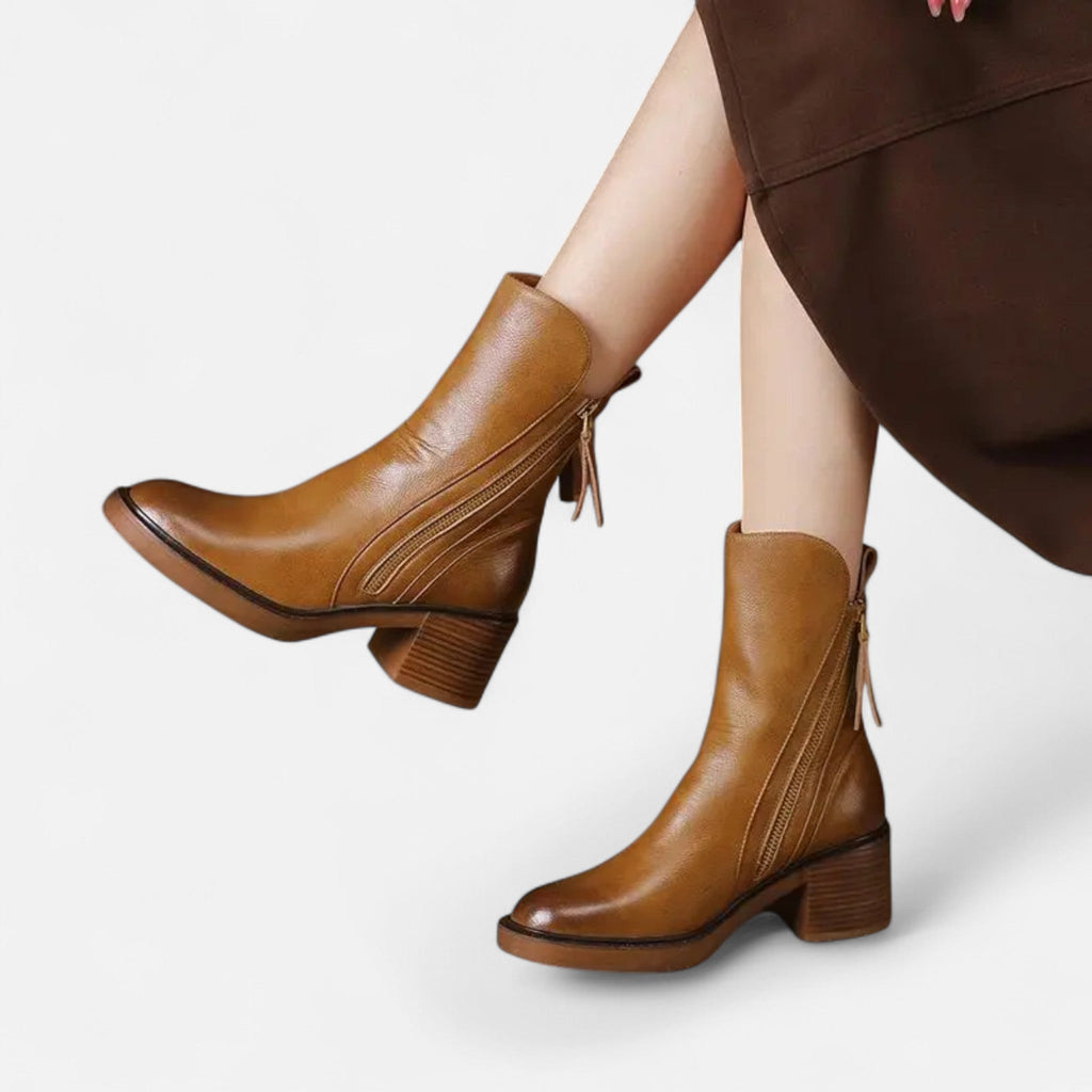 Women's Sleek Flat Roman Boots