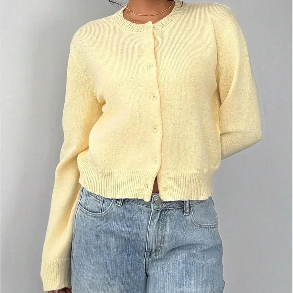 Anais | Classic Button-Front Knit Cardigan